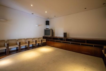 Apartamento para alugar com 60m², 1 quarto e 2 vagasSala de cinema