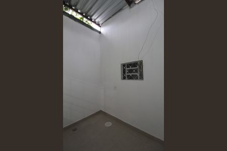 Casa para alugar com 60m², 2 quartos e 1 vagaQuarto