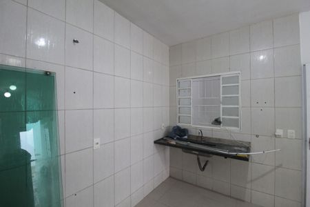Casa para alugar com 60m², 2 quartos e 1 vagaCozinha
