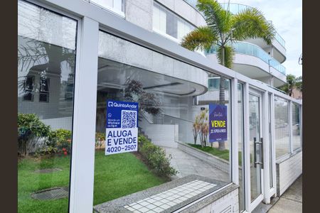 Apartamento à venda com 110m², 3 quartos e 4 vagas Apartamento à venda com 110m², 3 quartos e 4 vagasPlaquinha