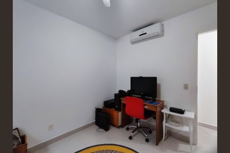 Apartamento à venda com 110m², 3 quartos e 4 vagas Apartamento à venda com 110m², 3 quartos e 4 vagasQuarto 2
