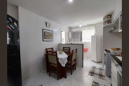 Apartamento à venda com 110m², 3 quartos e 4 vagas Apartamento à venda com 110m², 3 quartos e 4 vagasCozinha