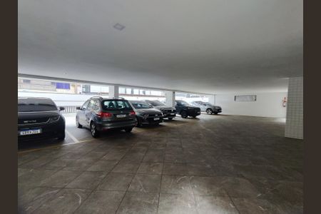 Apartamento à venda com 110m², 3 quartos e 4 vagas Apartamento à venda com 110m², 3 quartos e 4 vagasÁrea Comum