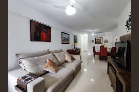 Apartamento à venda com 110m², 3 quartos e 4 vagas Apartamento à venda com 110m², 3 quartos e 4 vagasSala