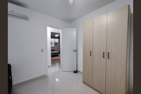 Apartamento à venda com 110m², 3 quartos e 4 vagas Apartamento à venda com 110m², 3 quartos e 4 vagasQuarto 1