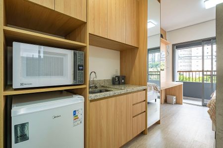 Studio de kitnet/studio para alugar com 1 quarto, 25m² em Vila Madalena, São Paulo