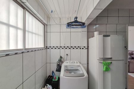 Apartamento para alugar com 56m², 2 quartos e 1 vagaÁrea de Serviço