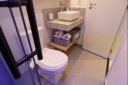 Apartamento à venda com 53m², 2 quartos e 1 vagaBanheiro da Suíte 1