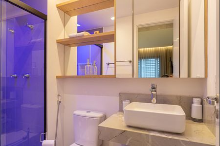 Apartamento à venda com 53m², 2 quartos e 1 vagaBanheiro da Suíte 1