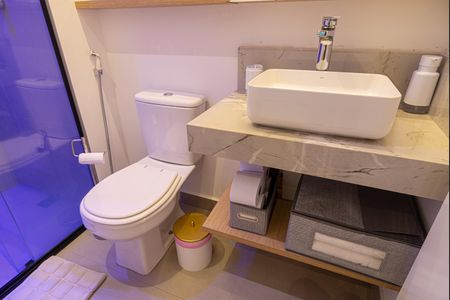 Apartamento à venda com 53m², 2 quartos e 1 vagaBanheiro da Suíte 1