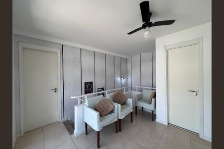 Apartamento para alugar com 144m², 3 quartos e 2 vagasSala (Segundo Andar)