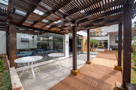 Apartamento à venda com 128m², 3 quartos e 2 vagas Apartamento à venda com 128m², 3 quartos e 2 vagasÁrea comum