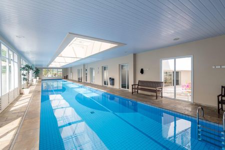 Apartamento à venda com 128m², 3 quartos e 2 vagas Apartamento à venda com 128m², 3 quartos e 2 vagasPiscina aquecida