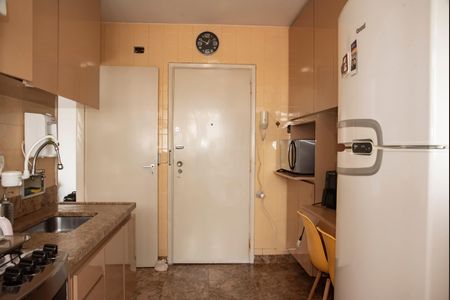 Apartamento à venda com 102m², 3 quartos e 1 vagaCozinha