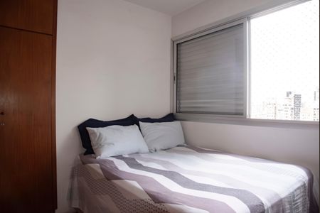 Apartamento à venda com 102m², 3 quartos e 1 vagaQuarto 2