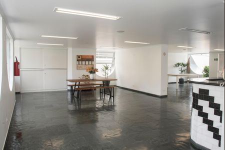 Apartamento à venda com 102m², 3 quartos e 1 vaga Apartamento à venda com 102m², 3 quartos e 1 vagaÁrea comum - Salão de festas