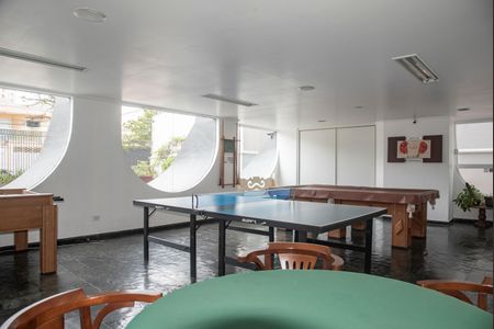 Apartamento à venda com 102m², 3 quartos e 1 vaga Apartamento à venda com 102m², 3 quartos e 1 vagaÁrea comum - Salão de jogos