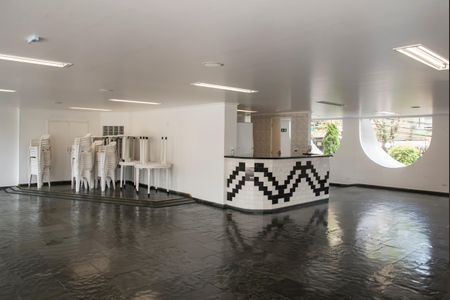 Apartamento à venda com 102m², 3 quartos e 1 vaga Apartamento à venda com 102m², 3 quartos e 1 vagaÁrea comum - Salão de festas