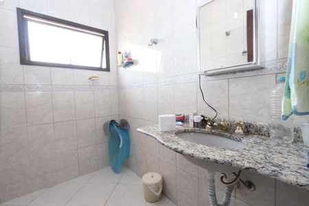 Casa à venda com 207m², 3 quartos e 5 vagasBanheiro da Suíte