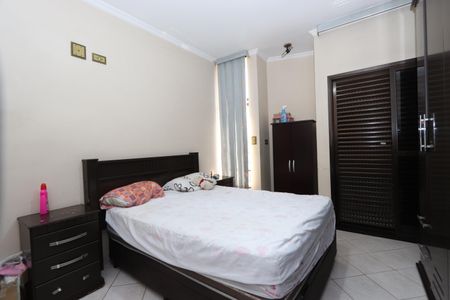 Casa à venda com 207m², 3 quartos e 5 vagasSuíte