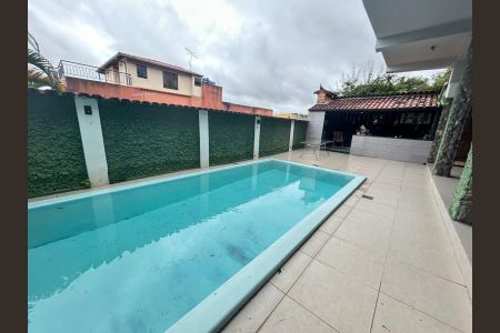 Casa para alugar com 360m², 5 quartos e 3 vagasÁrea externa