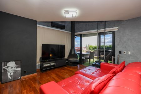 Apartamento à venda com 118m², 1 quarto e 3 vagasCobertura