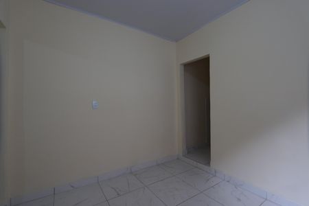 Cozinha de casa para alugar com 1 quarto, 55m² em Cidade São Mateus, São Paulo