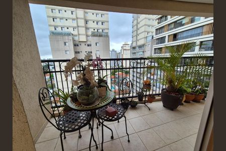 Apartamento à venda com 101m², 3 quartos e 3 vagasFoto 01