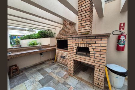 Apartamento à venda com 101m², 3 quartos e 3 vagasFoto 01