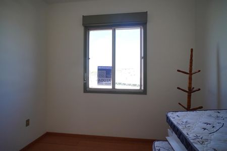 Quarto 1_Vista  de apartamento para alugar com 2 quartos, 50m² em Floresta, Porto Alegre