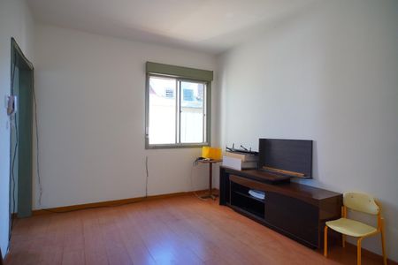 Sala de apartamento para alugar com 2 quartos, 50m² em Floresta, Porto Alegre