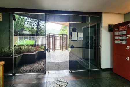 Apartamento à venda com 65m², 2 quartos e 1 vaga Apartamento à venda com 65m², 2 quartos e 1 vagaÁrea Comum