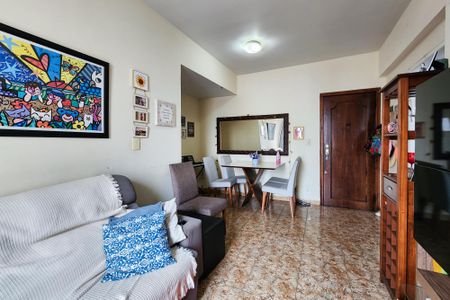 Sala  de apartamento à venda com 2 quartos, 65m² em Mangueira, Rio de Janeiro