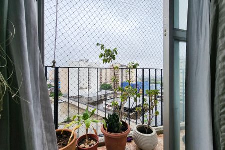 Varanda  de apartamento à venda com 2 quartos, 65m² em Mangueira, Rio de Janeiro