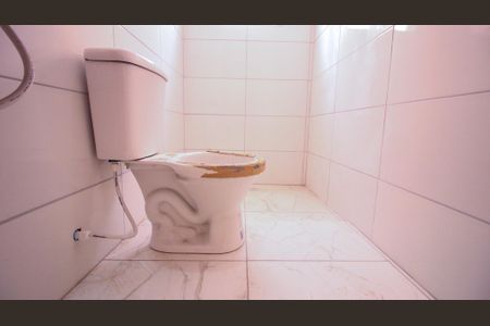 Casa para alugar com 45m², 1 quarto e sem vagaBanheiro