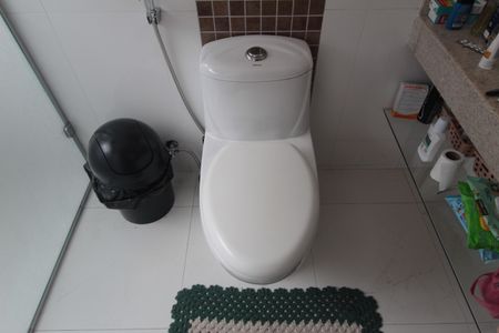 Casa à venda com 525m², 6 quartos e 5 vagasCasa 1 | Banheiro da Suite 1