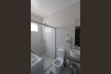 Casa à venda com 525m², 6 quartos e 5 vagasCasa 2 | Banheiro da Suite 1