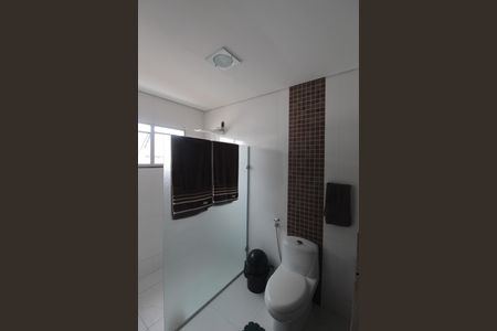 Casa à venda com 525m², 6 quartos e 5 vagasCasa 1 | Banheiro da Suite 1