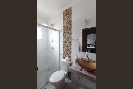 Casa à venda com 525m², 6 quartos e 5 vagasCasa 1 | Banheiro da Suite 2