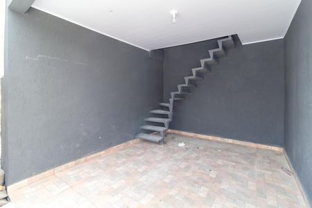 Casa de condomínio para alugar com 50m², 1 quarto e sem vagaGaragem