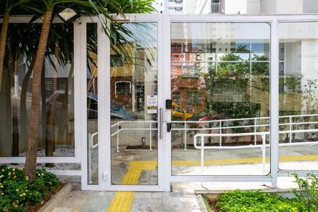 Apartamento para alugar com 65m², 2 quartos e 1 vagaFachada do condomínio