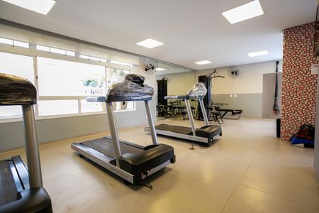 Apartamento para alugar com 65m², 2 quartos e 1 vagaÁrea comum - Academia