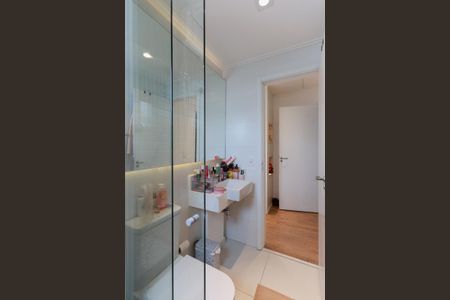 Apartamento para alugar com 65m², 2 quartos e 1 vagaBanheiro da suíte