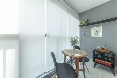 Varanda de kitnet/studio para alugar com 1 quarto, 26m² em Santo Amaro, São Paulo