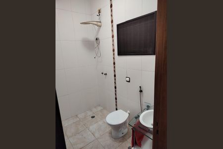 Casa para alugar com 150m², 3 quartos e 2 vagasBanheiro
