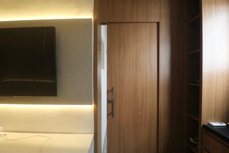 Apartamento para alugar com 200m², 3 quartos e 1 vaga Apartamento para alugar com 200m², 3 quartos e 1 vagaQuarto de Serviço