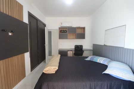 Apartamento para alugar com 200m², 3 quartos e 1 vaga Apartamento para alugar com 200m², 3 quartos e 1 vagaQuarto