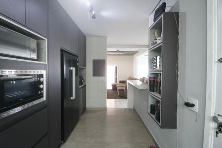 Apartamento para alugar com 200m², 3 quartos e 1 vaga Apartamento para alugar com 200m², 3 quartos e 1 vagaCozinha
