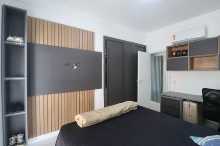 Apartamento para alugar com 200m², 3 quartos e 1 vaga Apartamento para alugar com 200m², 3 quartos e 1 vagaQuarto