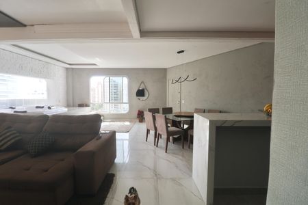 Apartamento para alugar com 200m², 3 quartos e 1 vaga Apartamento para alugar com 200m², 3 quartos e 1 vagaSala